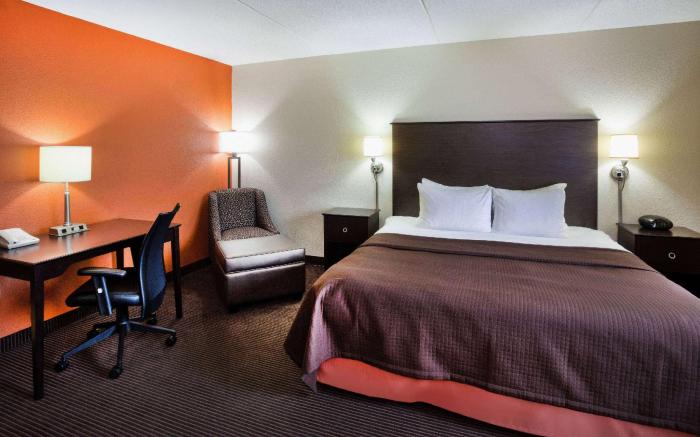 AmericInn by Wyndham Plover Stevens Point