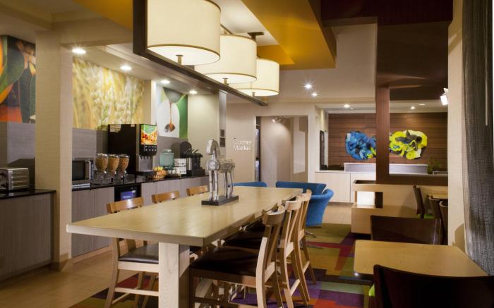 Fairfield Inn & Suites Austin-University Area