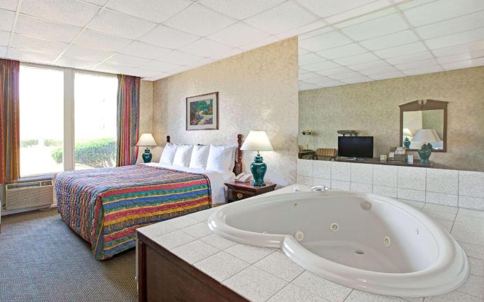 Days Inn by Wyndham Parsippany