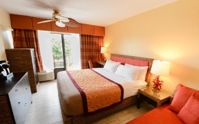 Royal Inn Beach Hutchinson Island