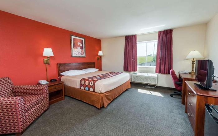 Super 8 By Wyndham St Robert Ft Leonard Wood Area