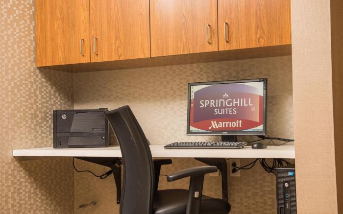 SpringHill Suites Buffalo Airport