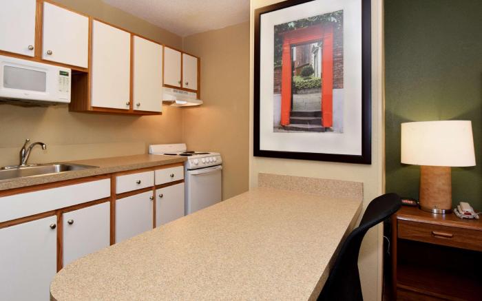 Extended Stay America Suites - Omaha - West