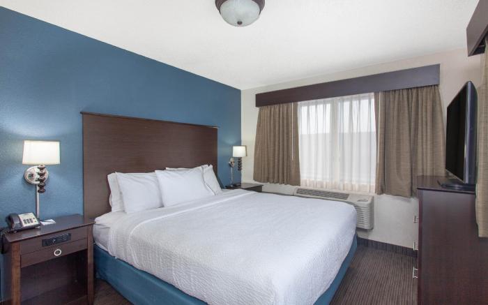 AmericInn Hotel & Event Center