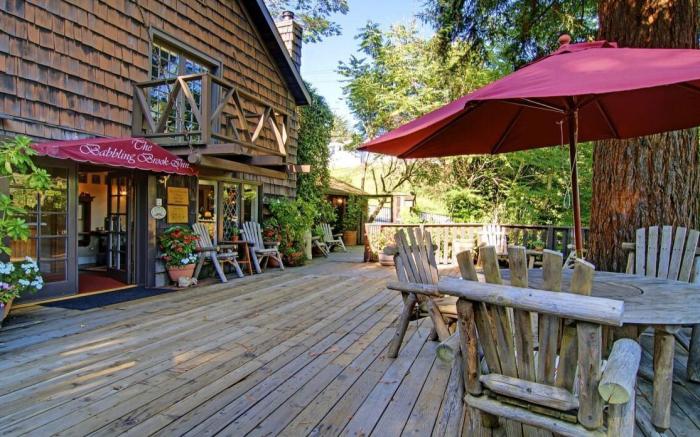 The Babbling Brook Inn