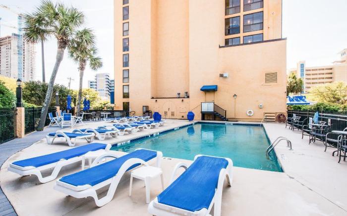 Aqua Beach Inn
