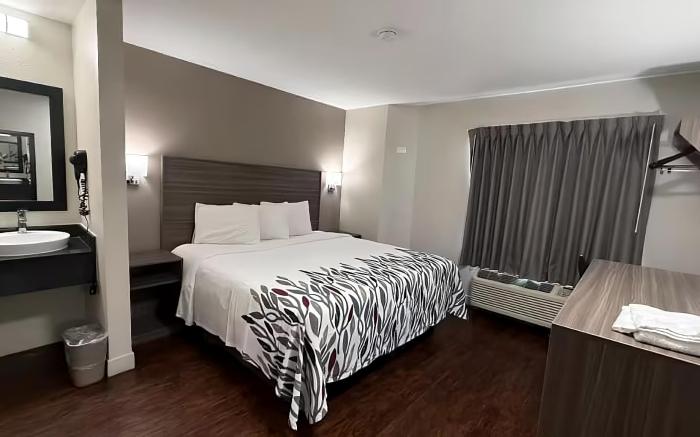 Red Roof Inn Austin - Round Rock