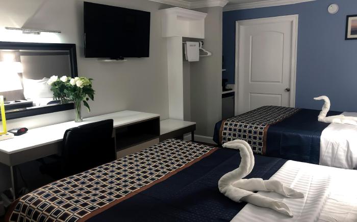 Destin Inn & Suites