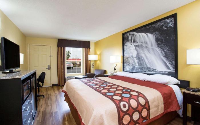 Super 8 By Wyndham Garner/Clayton/Raleigh