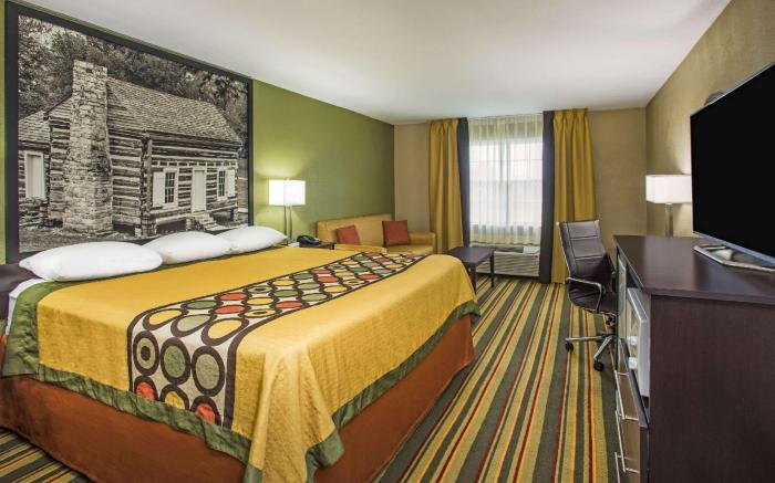 Super 8 By Wyndham Paragould