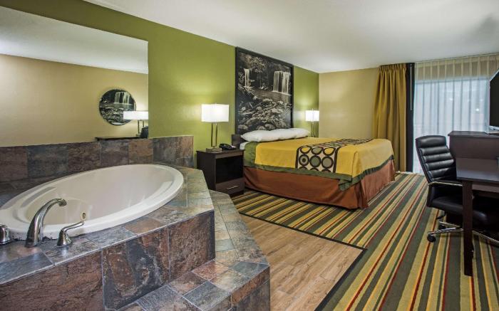 Super 8 By Wyndham Paragould