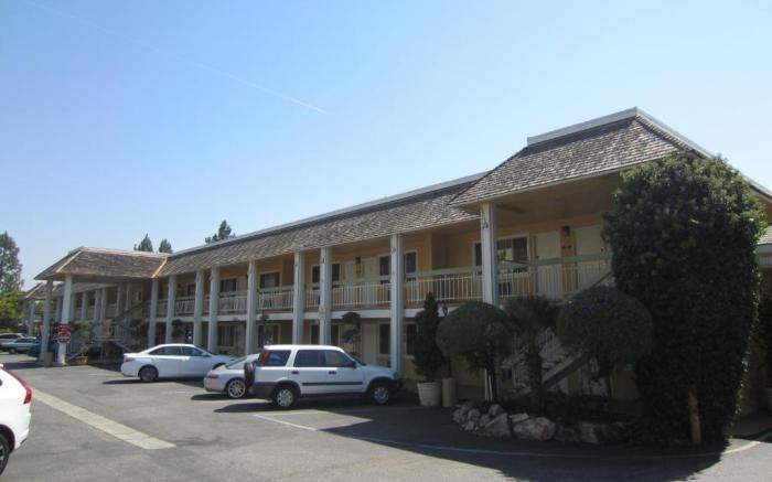 Caravelle Inn Extended Stay