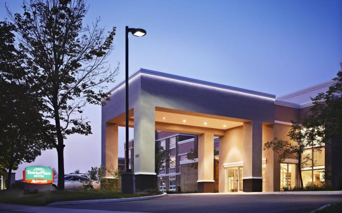 TownePlace Suites by Marriott Mississauga-Airport Corporate Centre