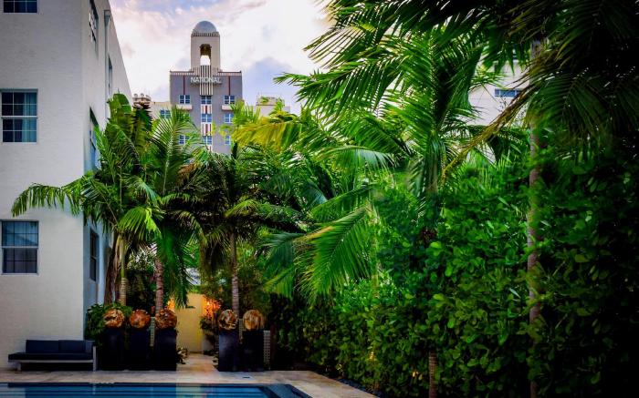 San Juan Hotel Miami Beach