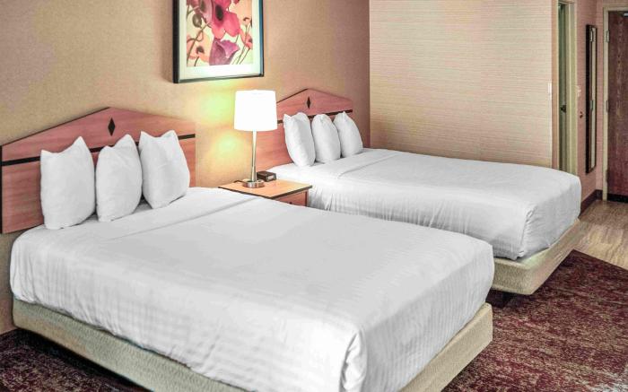 Crystal Inn Hotel & Suites - Midvalley
