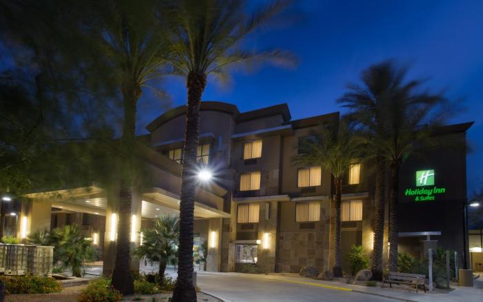 Holiday Inn & Suites Scottsdale North- Airpark By IHG