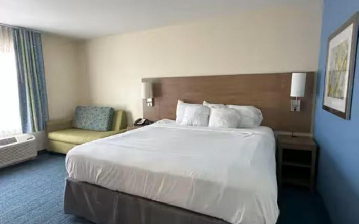 Sleep Inn & Suites Altoona North