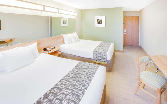 Microtel Inn & Suites by Wyndham Saraland/North Mobile