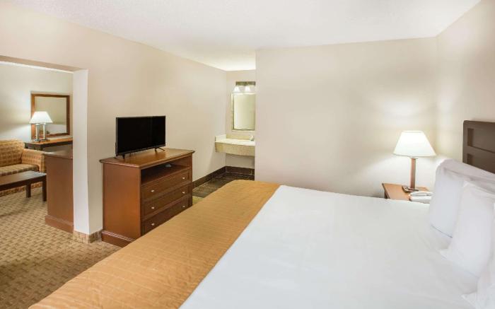 Baymont by Wyndham Mobile/ I-65