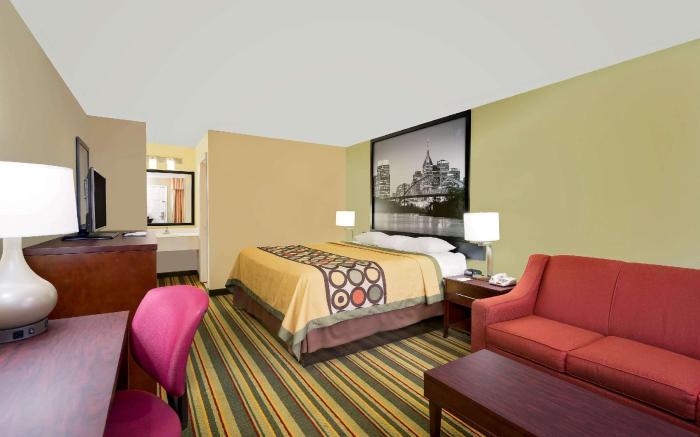 Super 8 By Wyndham Hermitage Nashville