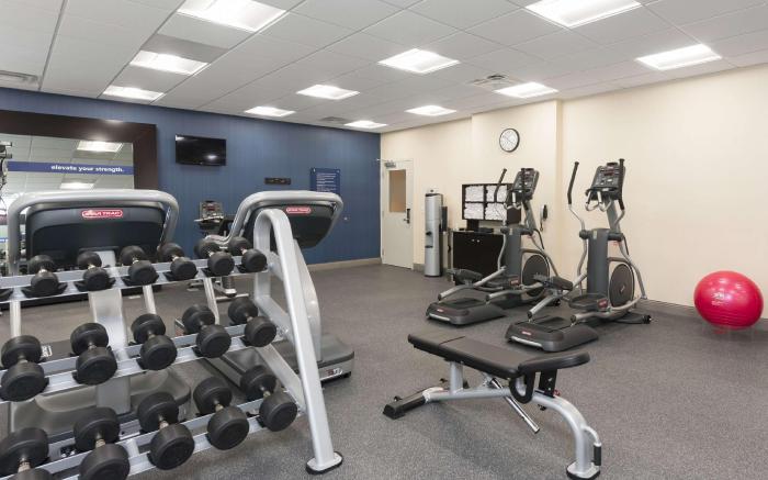 Hampton Inn & Suites Chicago Schaumburg