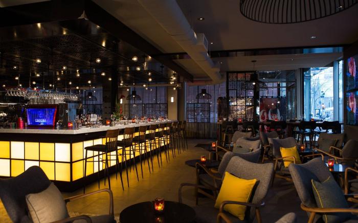 Renaissance Montreal Downtown Hotel