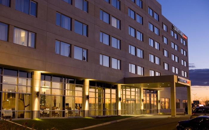 Courtyard by Marriott Montreal Airport