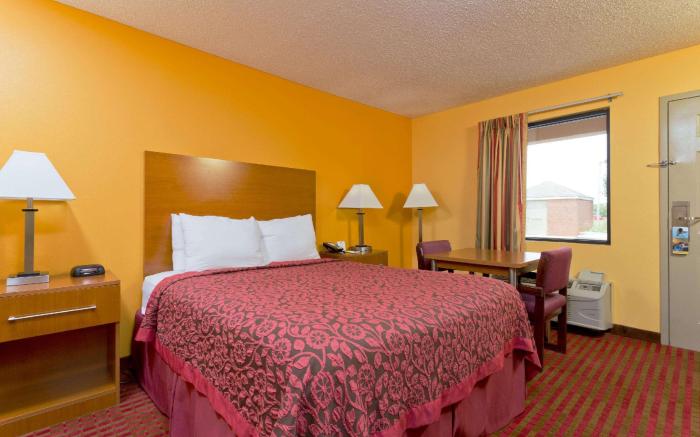 Days Inn by Wyndham Franklin