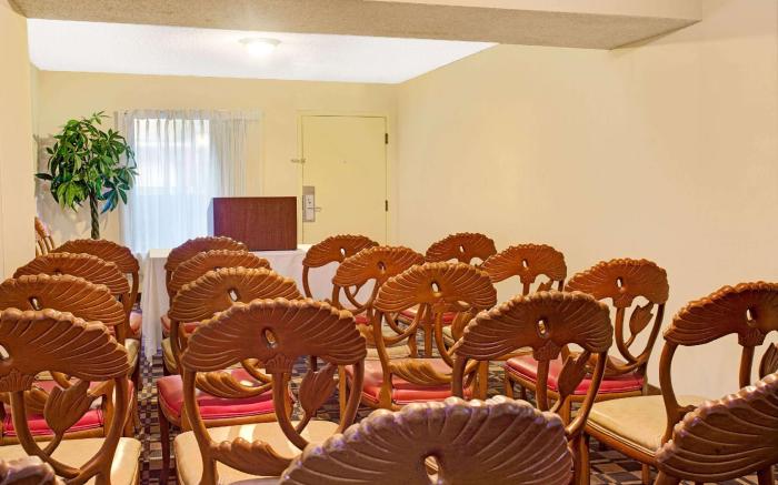 Days Inn by Wyndham Florida City