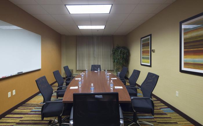 Fairfield Inn & Suites Newark Liberty International Airport