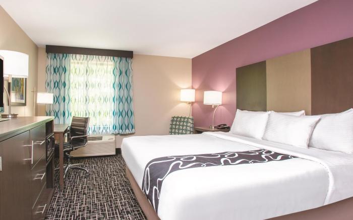 La Quinta Inn & Suites by Wyndham Snellville-Stone Mountain