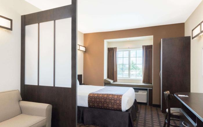 Microtel Inn & Suites by Wyndham Eagle Pass