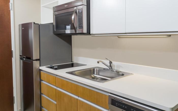 Hawthorn Suites by Wyndham Wheeling Triadelphia at Highlands