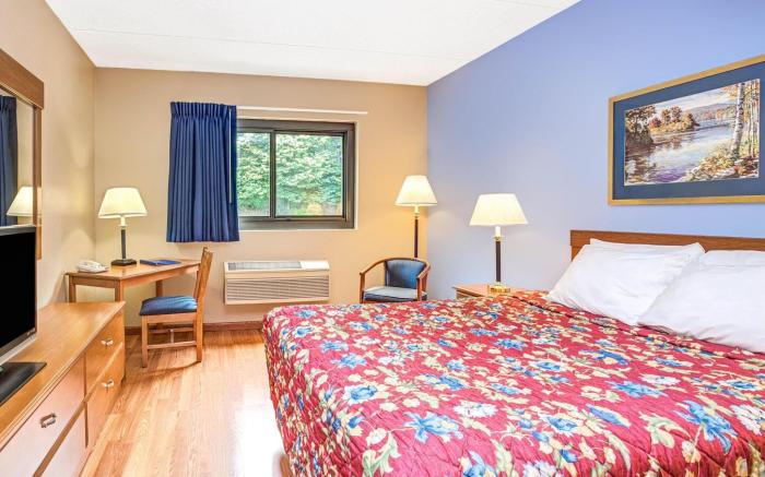 Super 8 By Wyndham Mahwah