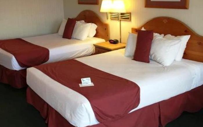 Thunderbird Inn of Mackinaw City