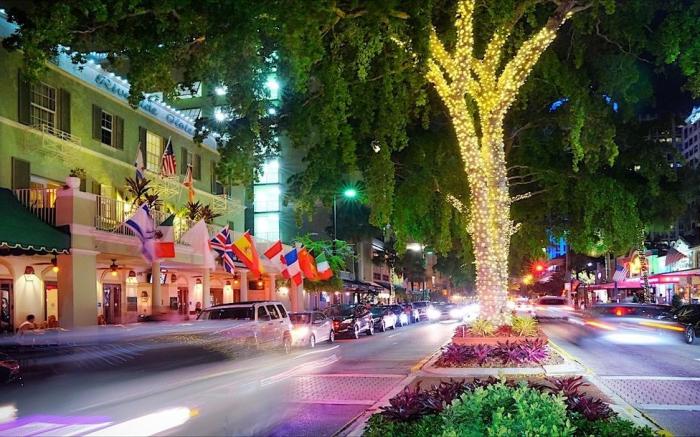 Riverside Hotel