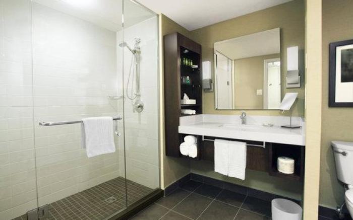 Delta Hotels by Marriott London Armouries