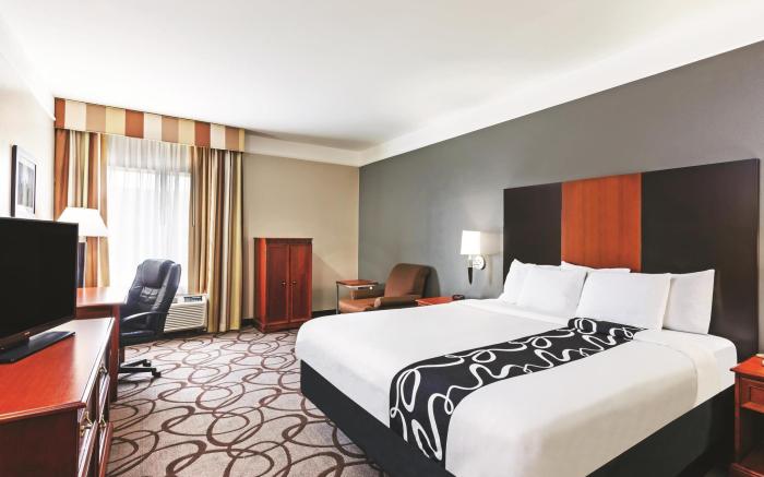 La Quinta Inn & Suites by Wyndham Granbury