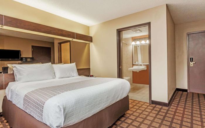 Microtel Inn & Suites by Wyndham Lexington