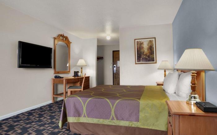 Spark by Hilton Springfield Eugene