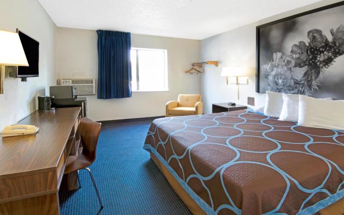 Super 8 by Wyndham Las Cruces University Area