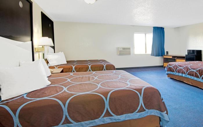 Super 8 by Wyndham Las Cruces University Area