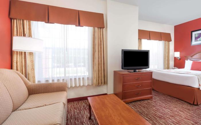 Hawthorn Suites By Wyndham Irving DFW South