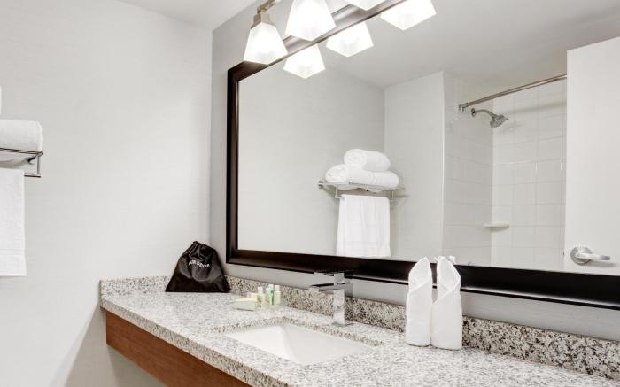Holiday Inn Ottawa East By IHG