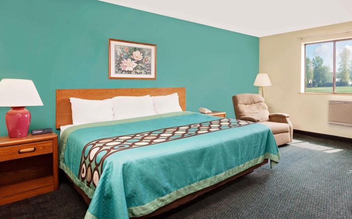 Spark by Hilton Carlisle South