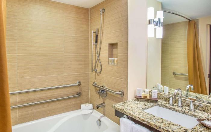 Wyndham Deerfield Beach Resort