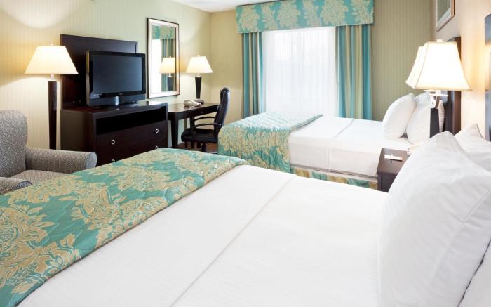 La Quinta Inn by Wyndham West Long Branch/NJ Shore Area