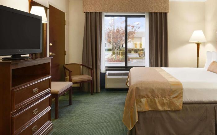Wingate by Wyndham Chesapeake