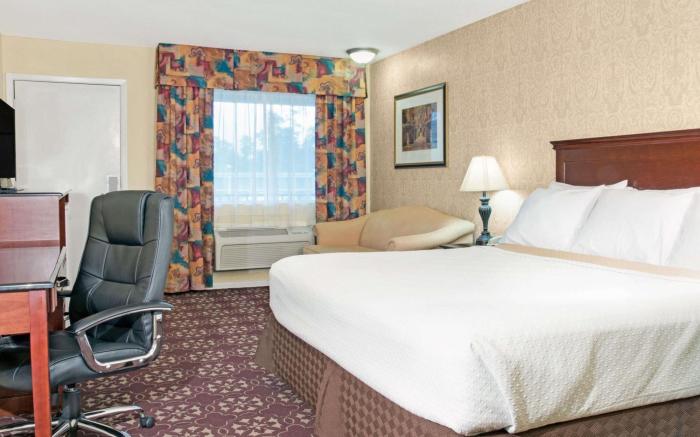 Days Inn by Wyndham Shenandoah