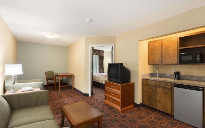 Days Inn by Wyndham Weldon Roanoke Rapids